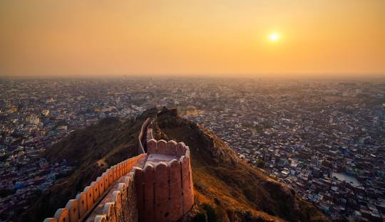 nahargarh fort