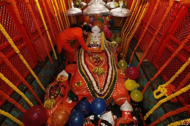 Shri Bade Hanuman Ji Mandir In Prayagraj