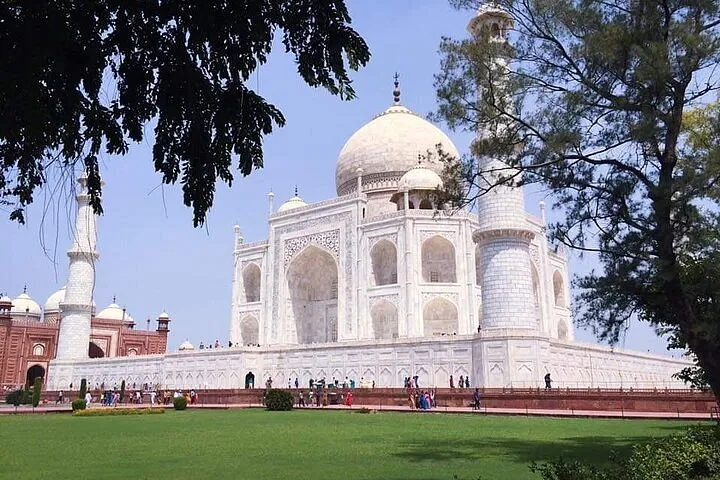 Agra
