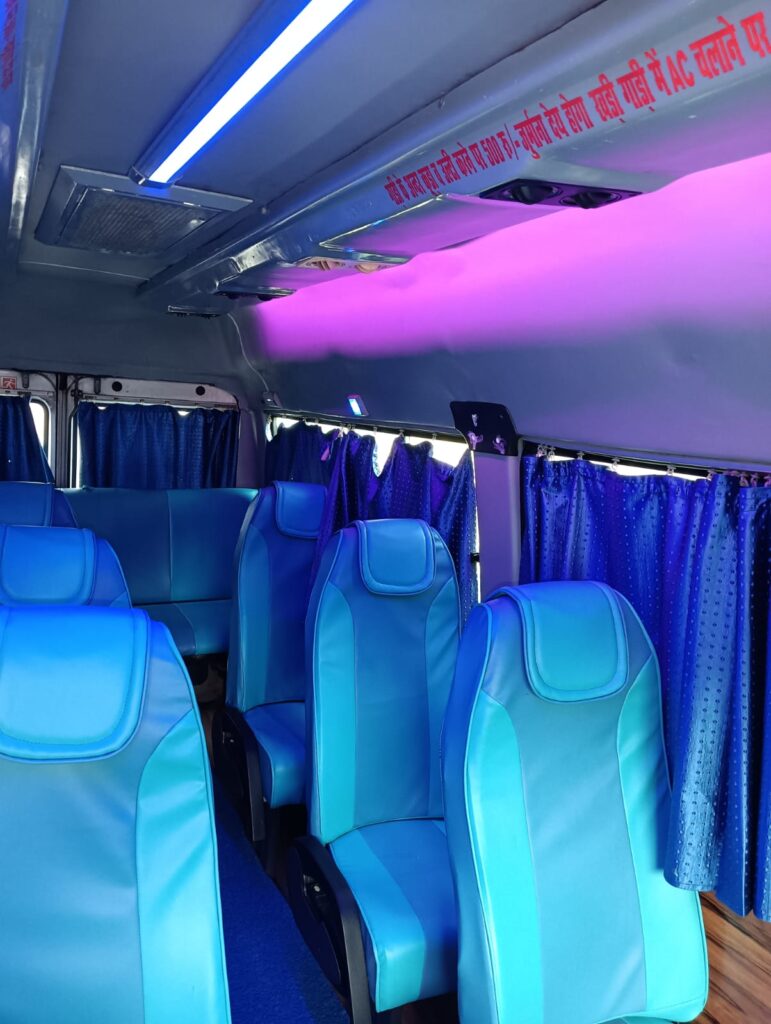 tempo traveller seat
