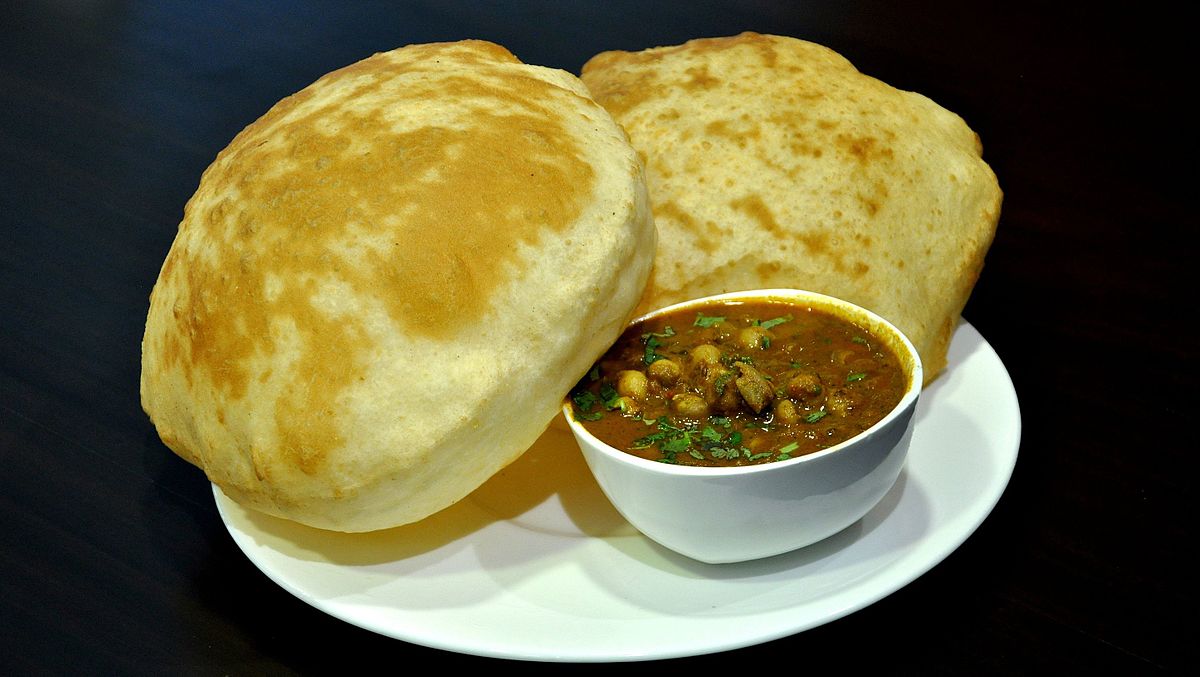 Traditional Chana-Bhatura dish