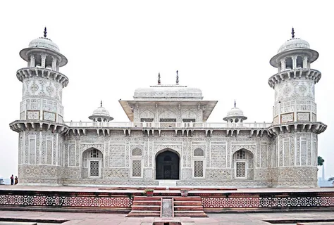 Itimad-ud-daulah’s Tomb